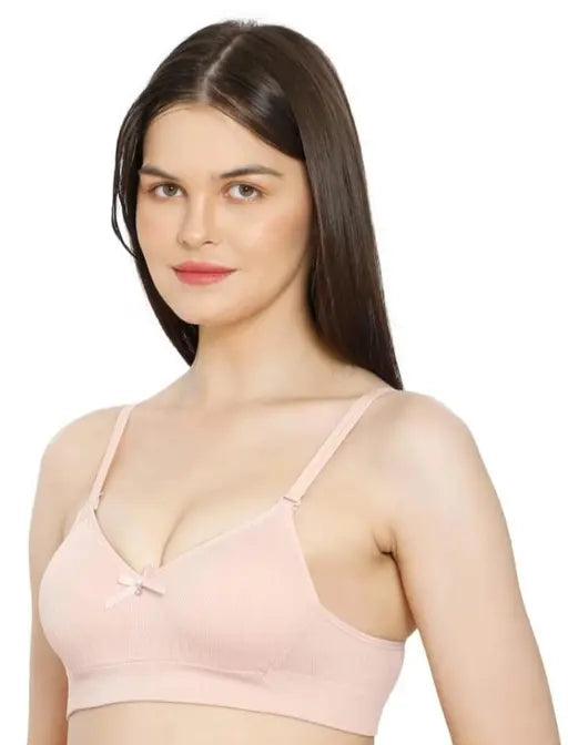 Sufiyana Ámour's Light Peach Ribbed Short Bralette
