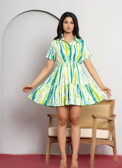 Sufiyana Ámour's Green and White Tie-Dye Rayon Dress